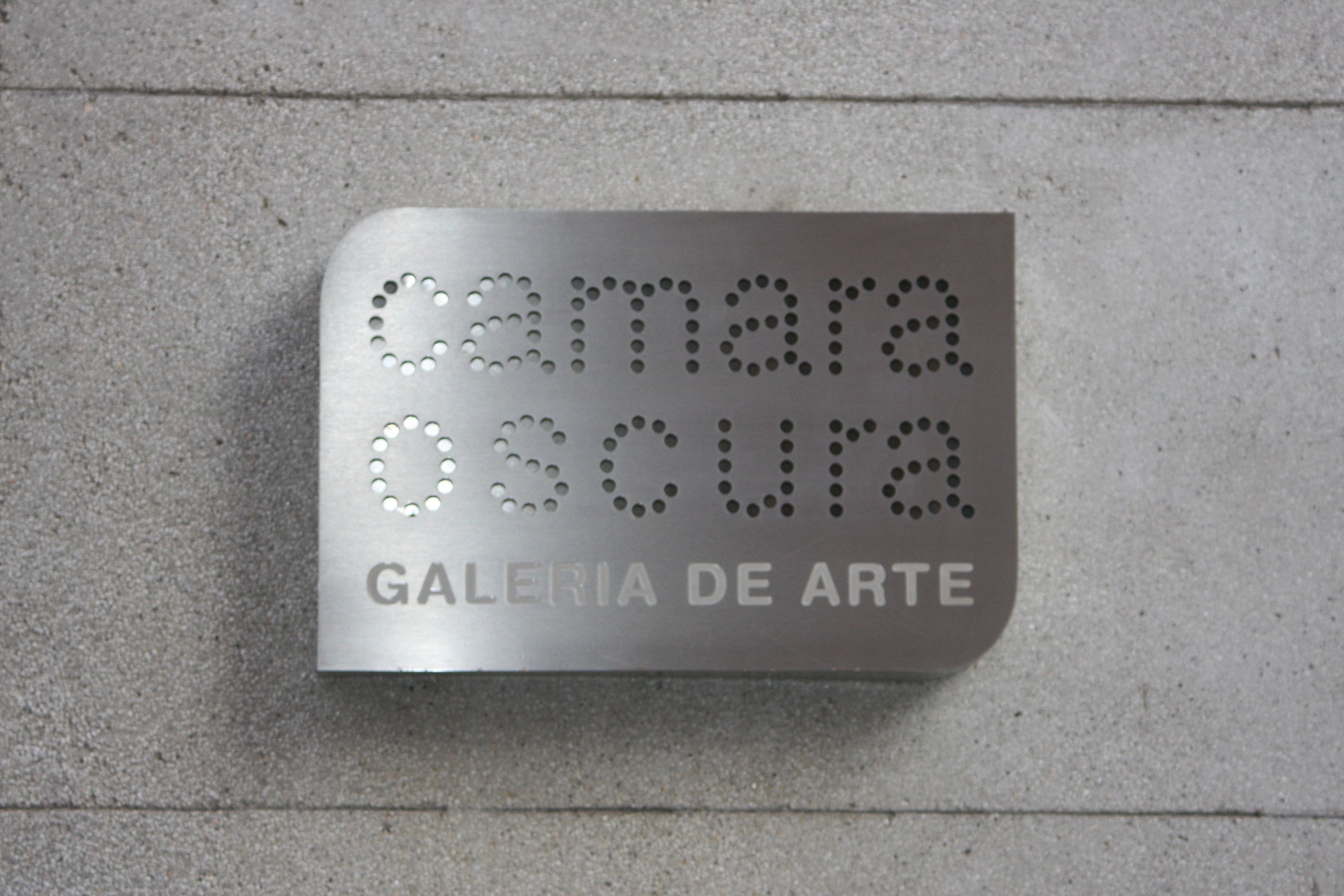 Camara Oscura Galeria de Arte